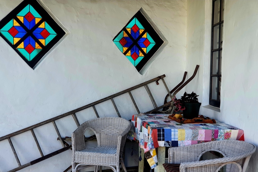 4 Bedroom Property for Sale in Boggomsbaai Western Cape